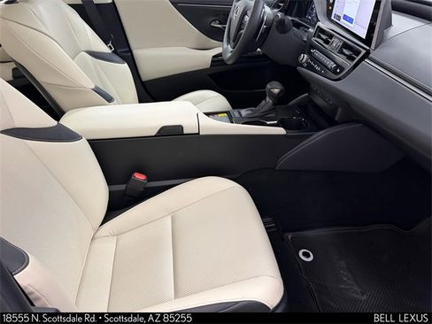 Used 2025 Lexus ES 350 w/ Premium Package image 13