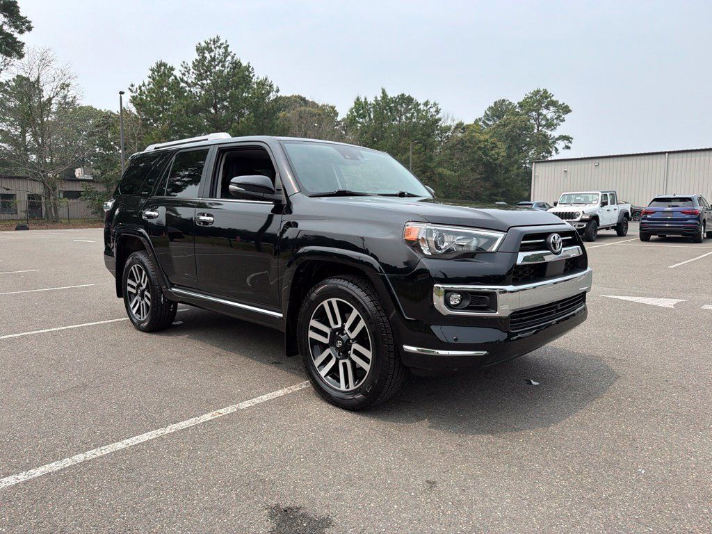 Used 2024 Toyota 4Runner Limited AWD/4WD image 6