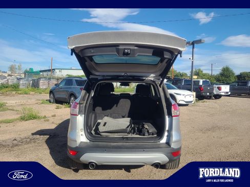 Used 2013 Ford Escape Titanium AWD/4WD image 32