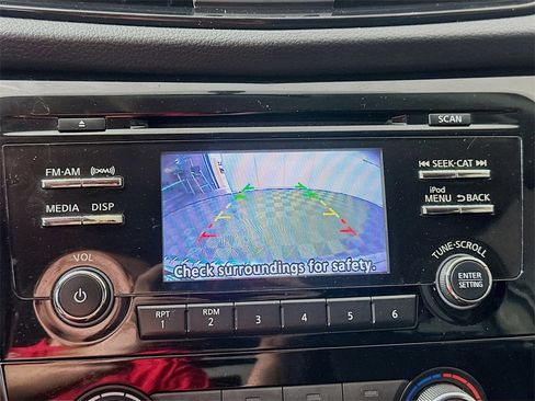 Used 2017 Nissan Rogue Sport S w/ S Appearance Package image 13