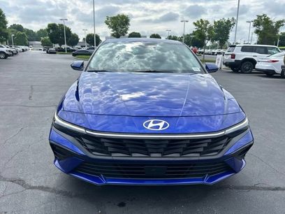 Used 2025 Hyundai Elantra SEL