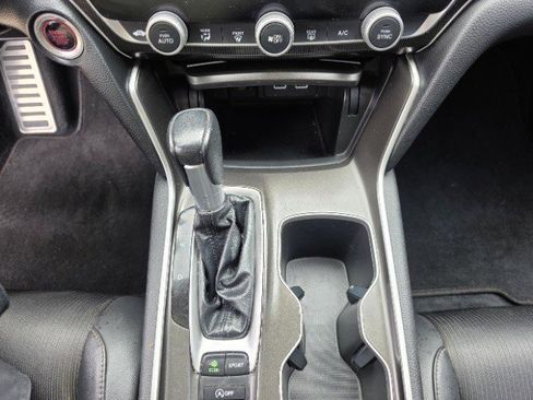 Used 2022 Honda Accord Sport image 38