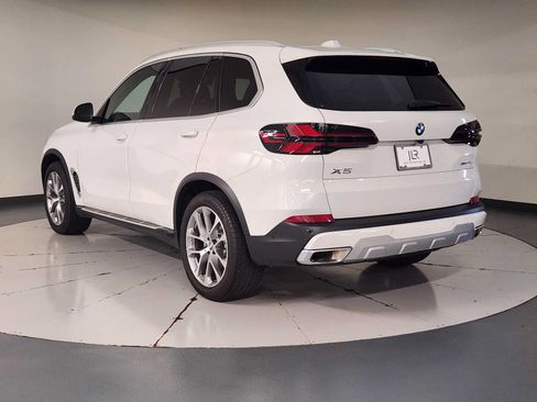 Used 2026 BMW X5 xDrive40i AWD/4WD image 10