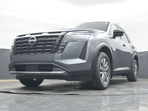New 2026 Nissan Pathfinder SL FWD image 25