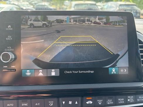 Used 2026 Honda Odyssey EX-L image 21