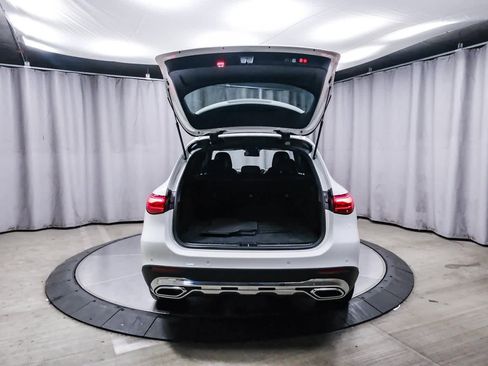 Certified 2025 Mercedes-Benz GLC 300 image 25