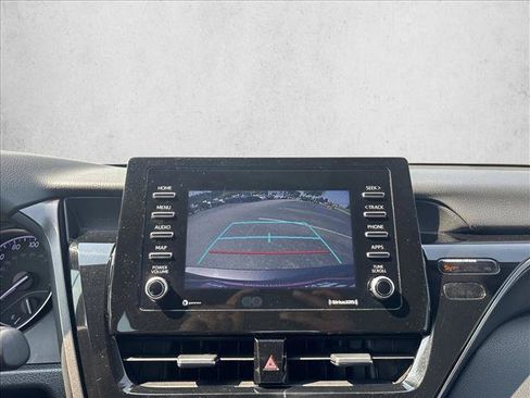 Certified 2022 Toyota Camry SE FWD image 14