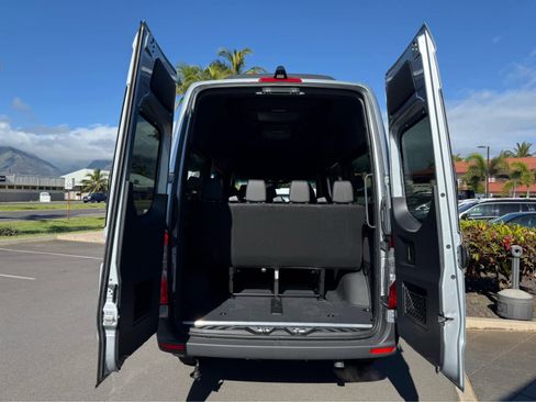 New 2025 Mercedes-Benz Sprinter 2500 image 18