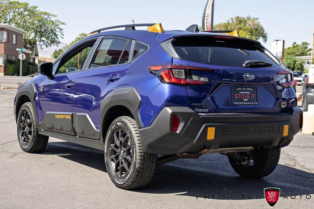 Used 2025 Subaru Crosstrek 2.5i Wilderness w/ Wilderness Package AWD/4WD image 16