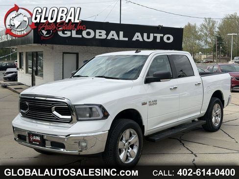 Used 2017 RAM 1500 Big Horn AWD/4WD image 1