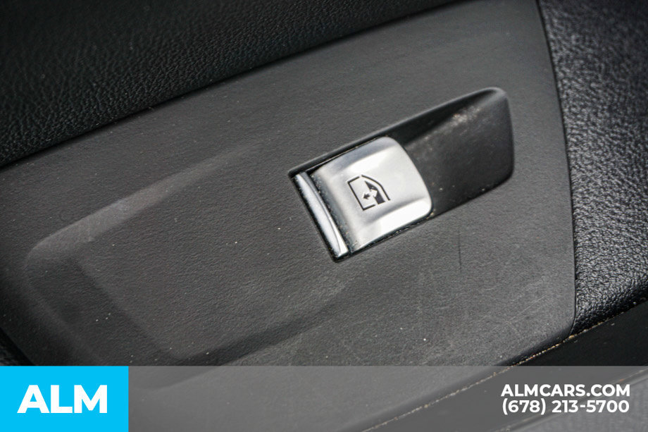 Used 2025 BMW X4 xDrive30i AWD/4WD image 51