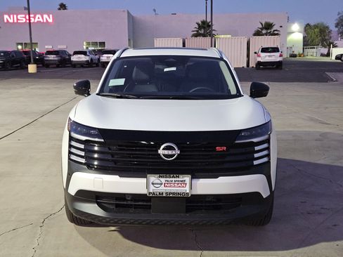 New 2026 Nissan Kicks SR w/ SR Premium Package image 7