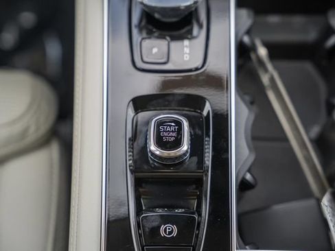 New 2027 Volvo XC90 B6 Ultra AWD/4WD image 26