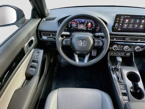 Used 2025 Honda Civic Sport Touring image 24