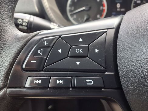 Used 2024 Nissan Sentra S FWD image 14