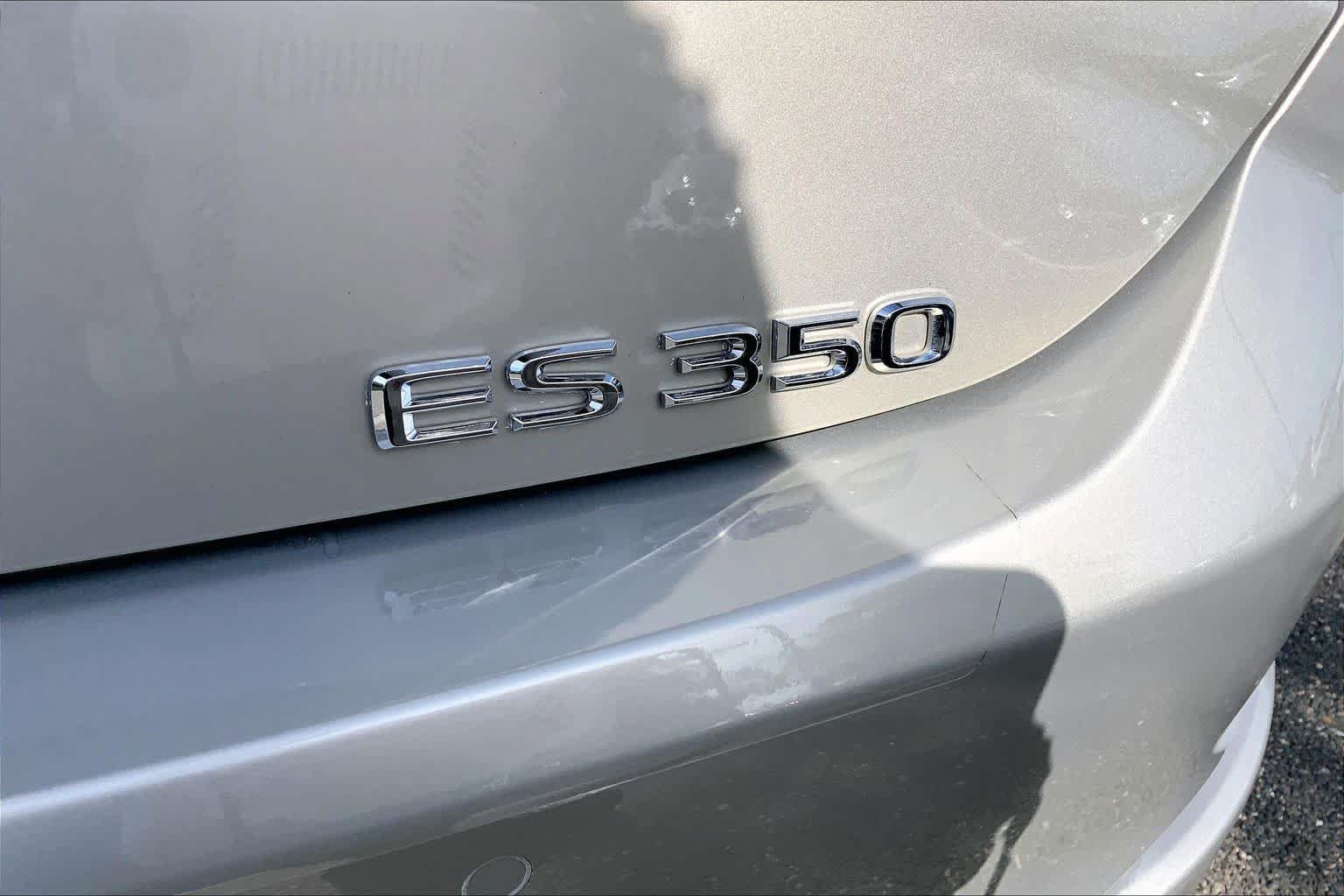 Certified 2021 Lexus ES 350 w/ Premium Package FWD image 9