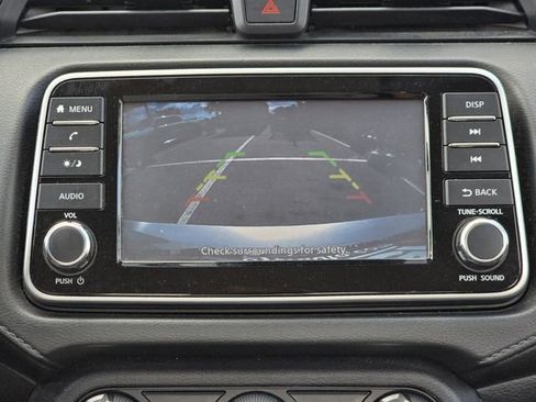 Used 2021 Nissan Versa S image 18