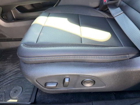 New 2026 Chevrolet Equinox EV LT image 27