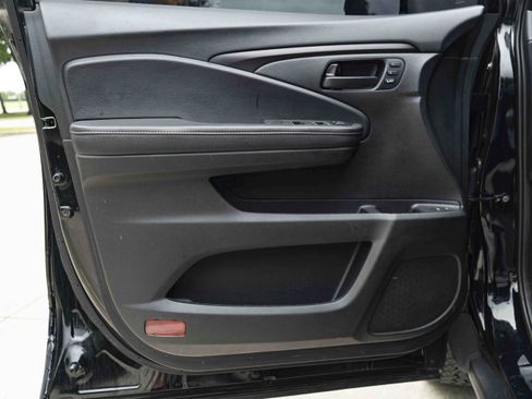 Used 2024 Honda Passport TrailSport image 36