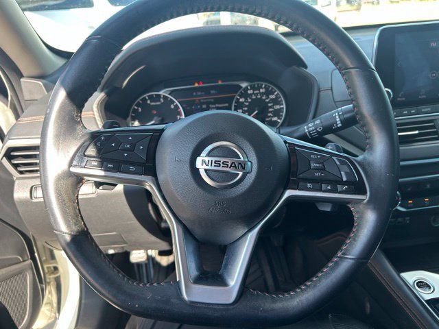 Used 2020 Nissan Altima 2.5 SR w/ Premium Package FWD image 19