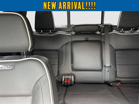 Used 2025 GMC Sierra 2500 AT4X AWD/4WD image 27