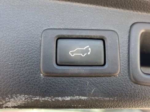 Used 2015 Subaru Forester 2.5i Limited w/ Popular Package #2 AWD/4WD image 24