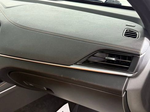 Used 2020 Cadillac CT4 Premium Luxury image 31