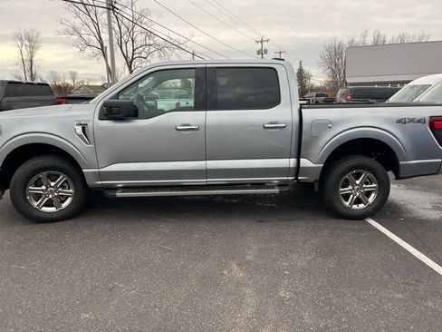 Used 2025 Ford F150 XLT w/ Equipment Group 301A Standard image 4