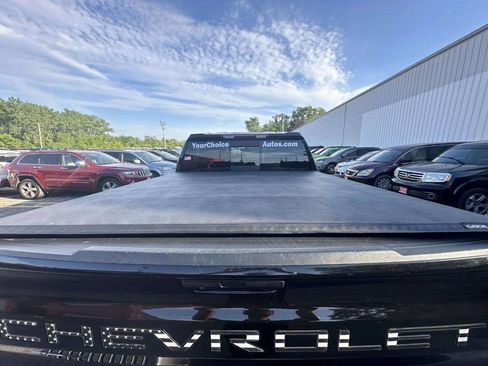 Used 2020 Chevrolet Silverado 1500 LT Trail Boss AWD/4WD image 37