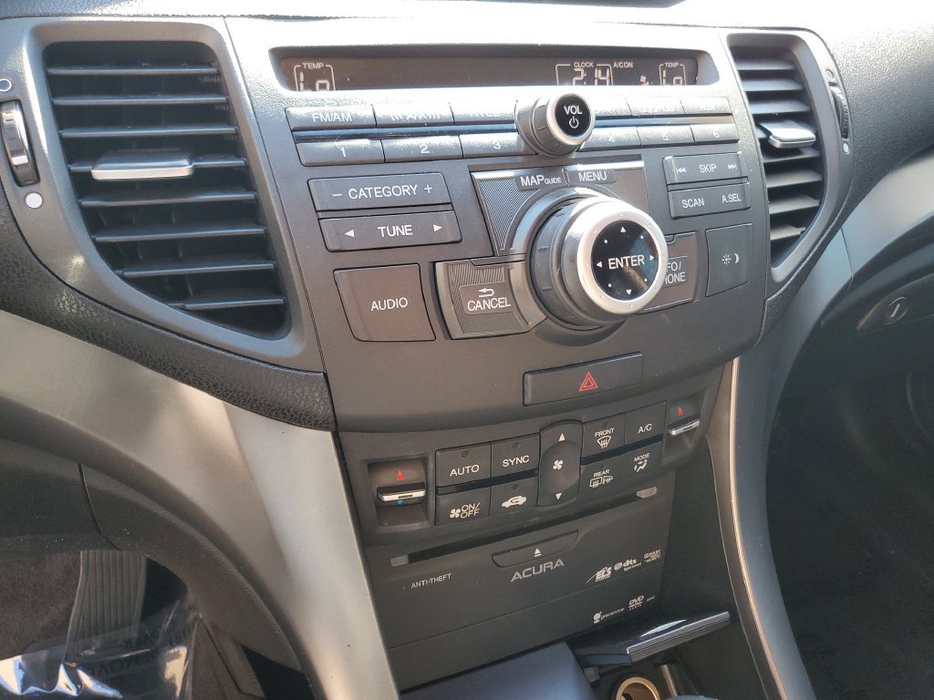 Used 2013 Acura TSX w/ Technology Package FWD image 25