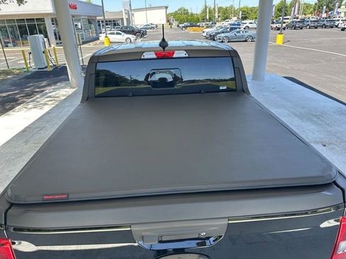 Certified 2025 Ford Maverick Tremor AWD/4WD image 5