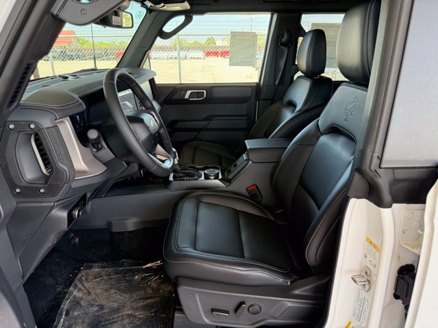 New 2026 Ford Bronco Outer Banks AWD/4WD image 13