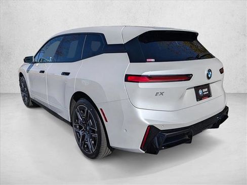 New 2026 BMW iX xDrive60 image 8