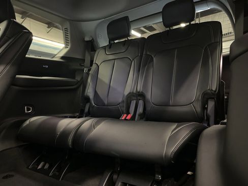 Used 2021 Jeep Grand Cherokee L Limited image 29