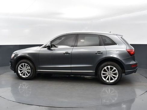 Used 2015 Audi Q5 2.0T Premium Plus w/ Technology Package AWD/4WD image 2