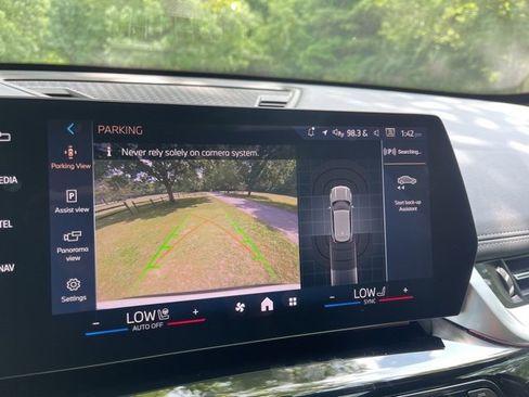 Used 2025 BMW X1 xDrive28i image 21