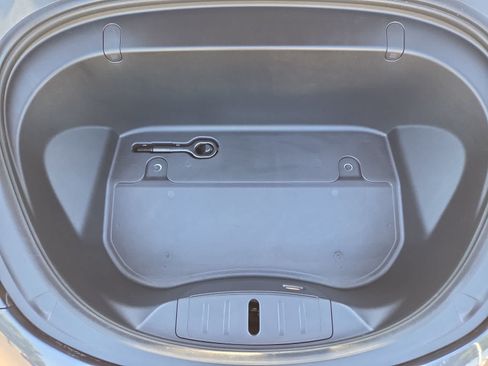 Used 2019 Tesla Model 3 Long Range AWD/4WD image 17