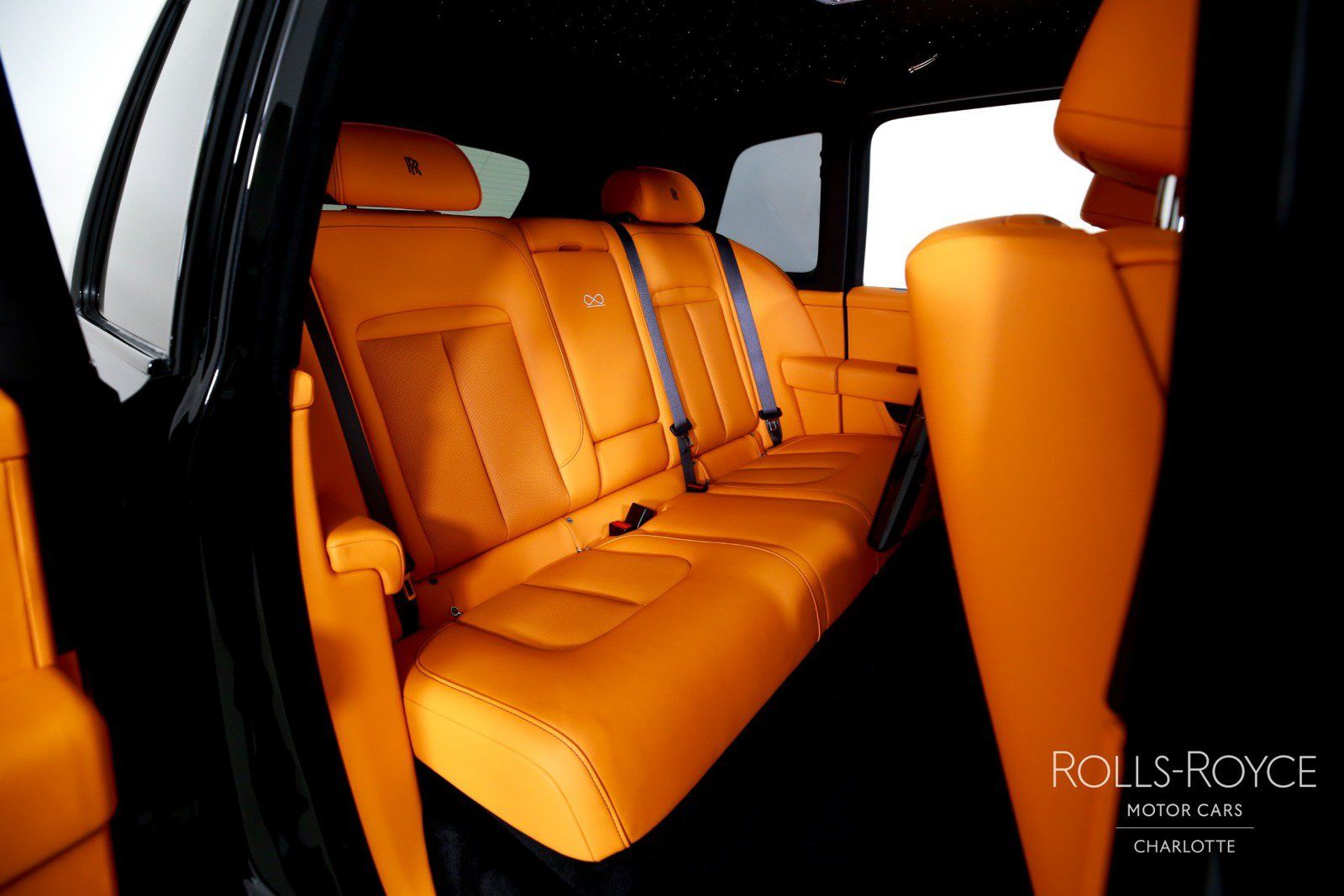 New 2027 Rolls-Royce Cullinan Black Badge AWD/4WD image 29