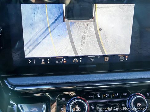 Used 2024 GMC Sierra 1500 AT4 w/ Technology Package image 22