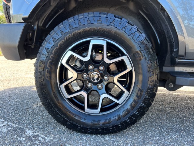 Used 2022 Ford Bronco Outer Banks AWD/4WD image 14