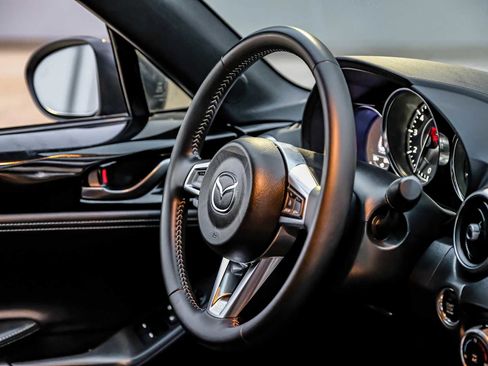 Used 2022 MAZDA MX-5 Miata Grand Touring image 15