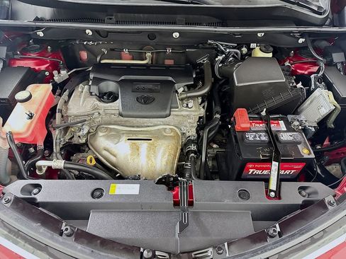 Used 2018 Toyota RAV4 XLE image 23