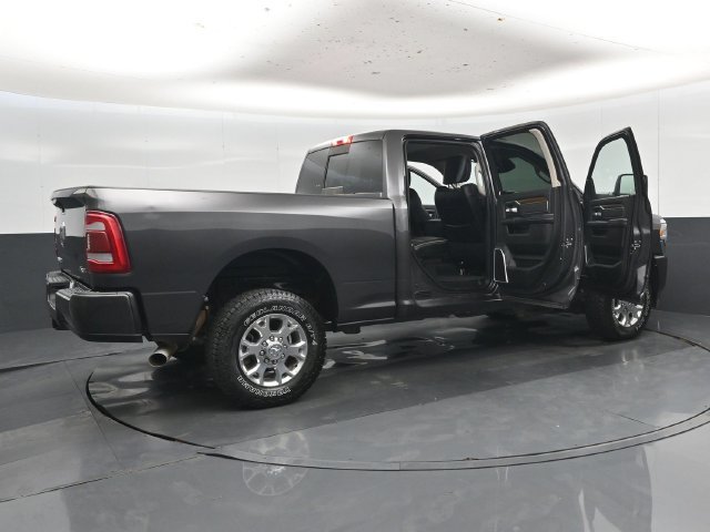 Used 2024 RAM 2500 Laramie w/ Safety Group AWD/4WD image 57