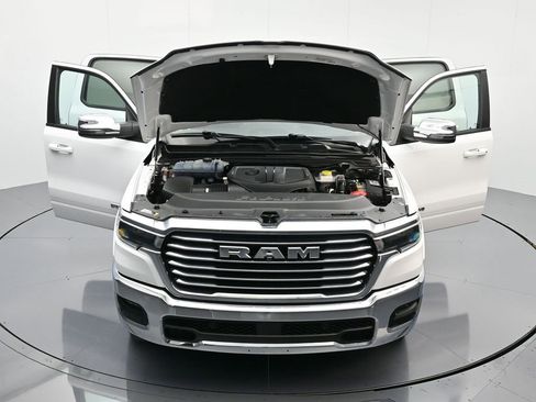 Used 2025 RAM 1500 Laramie image 48