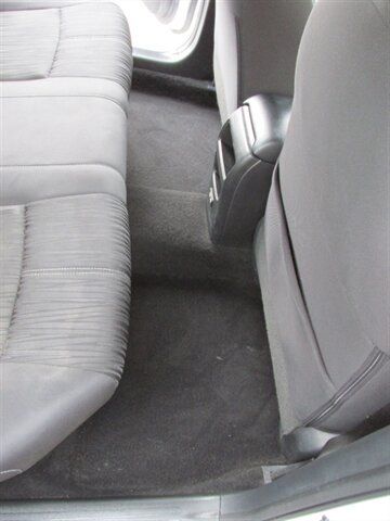 Used 2018 Nissan Sentra SV FWD image 16