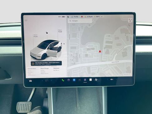 Used 2026 Tesla Model Y Long Range AWD/4WD image 21