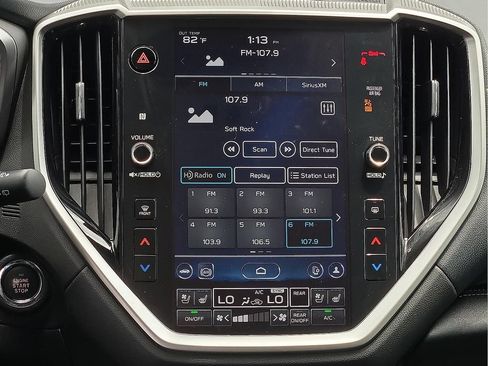 Used 2023 Subaru Ascent Touring AWD/4WD image 14