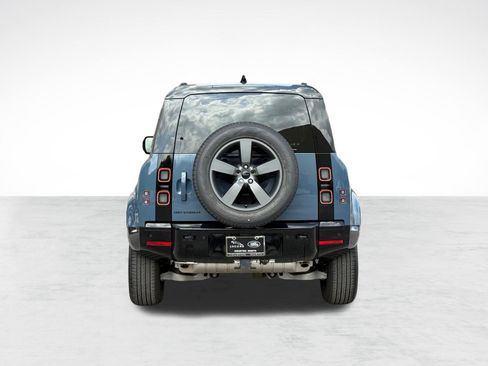 Used 2026 Land Rover Defender 110 X-Dynamic SE AWD/4WD image 9
