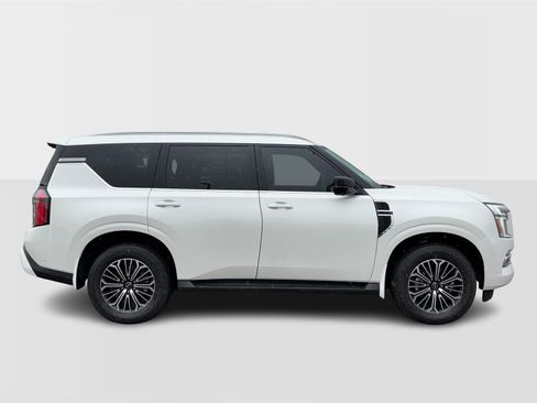 New 2026 Nissan Armada SL image 8