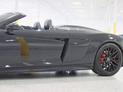 Used 2017 Audi R8 V10 AWD/4WD image 4